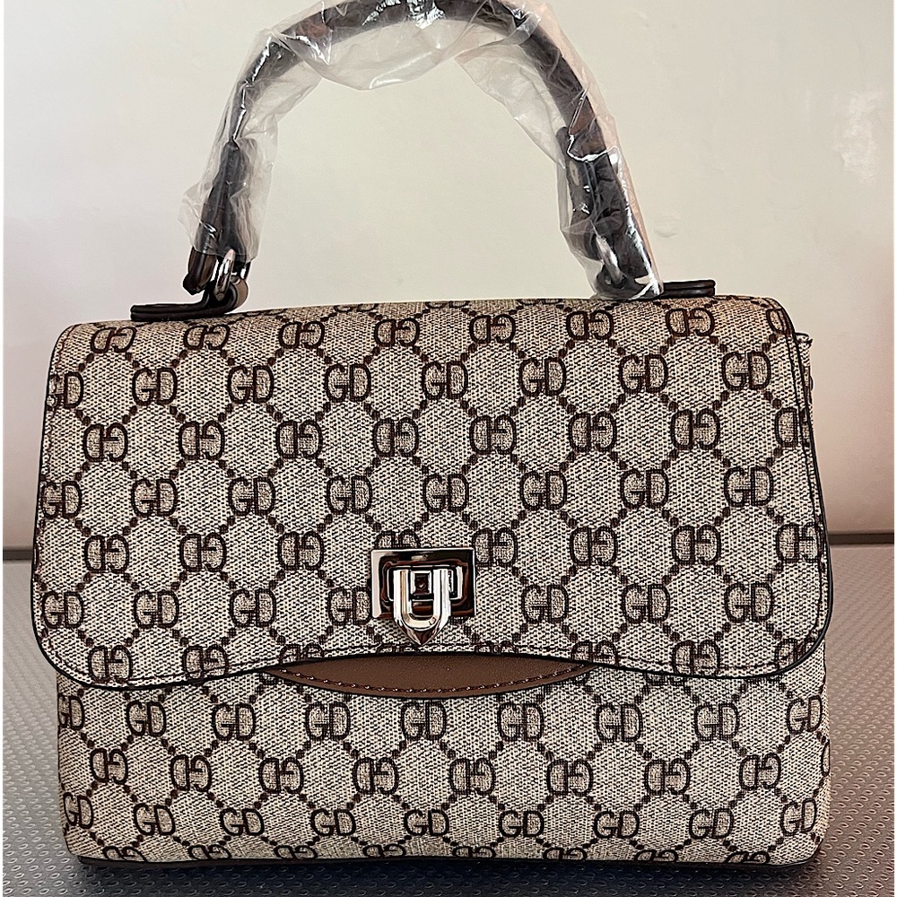 Beautiful/ Fashion Gucci Dionysus Brown Bag